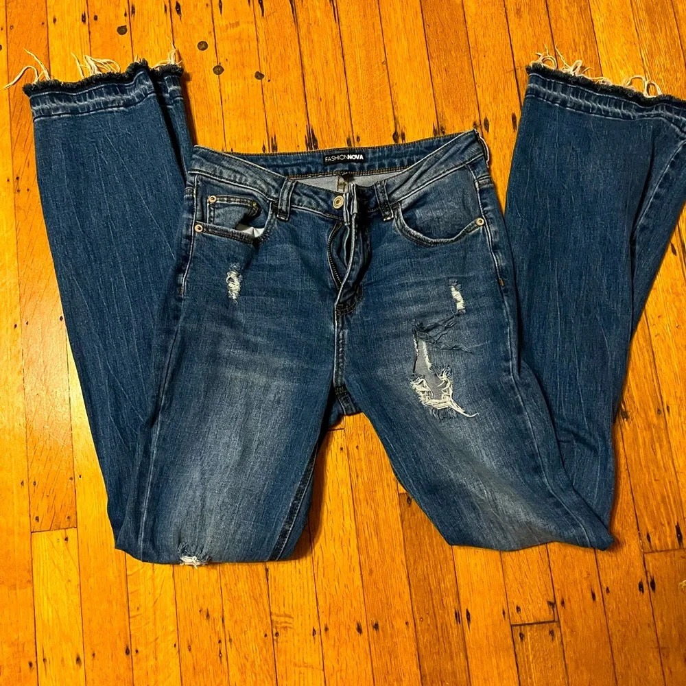 Distressed flares